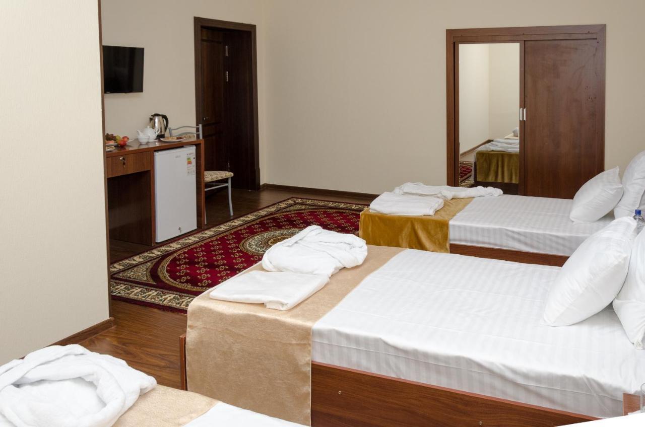 Karakalpak Palace Hotel นูกุส ภายนอก รูปภาพ